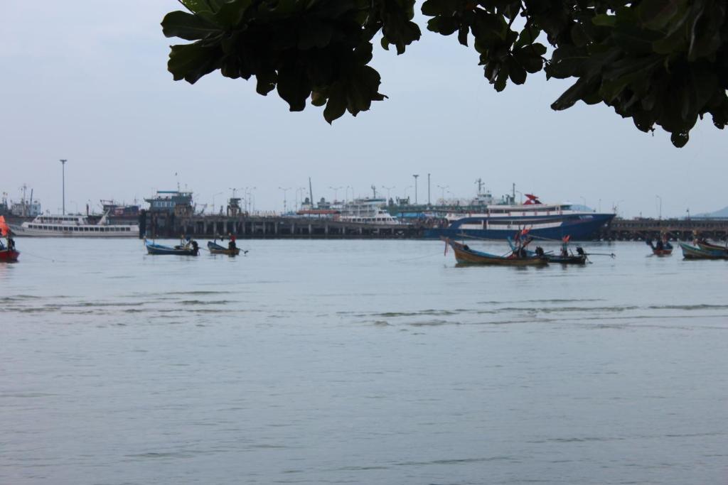 Sri Samui Otel Koh Samui Dış mekan fotoğraf